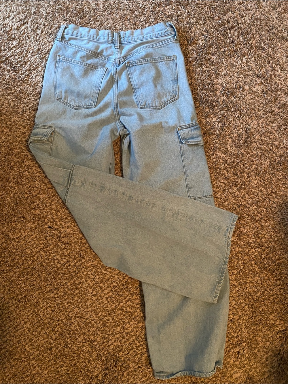 AMIRI Men's Pale Blue Cargo Pants with Patch Pockets - Picture 4 of 4